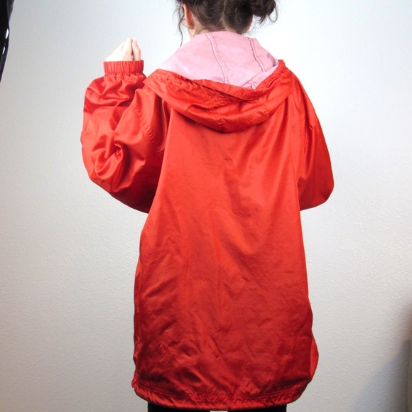 VTG Tommy Hilfiger Red Logo Windbreaker Sz M - Picture 3 of 11